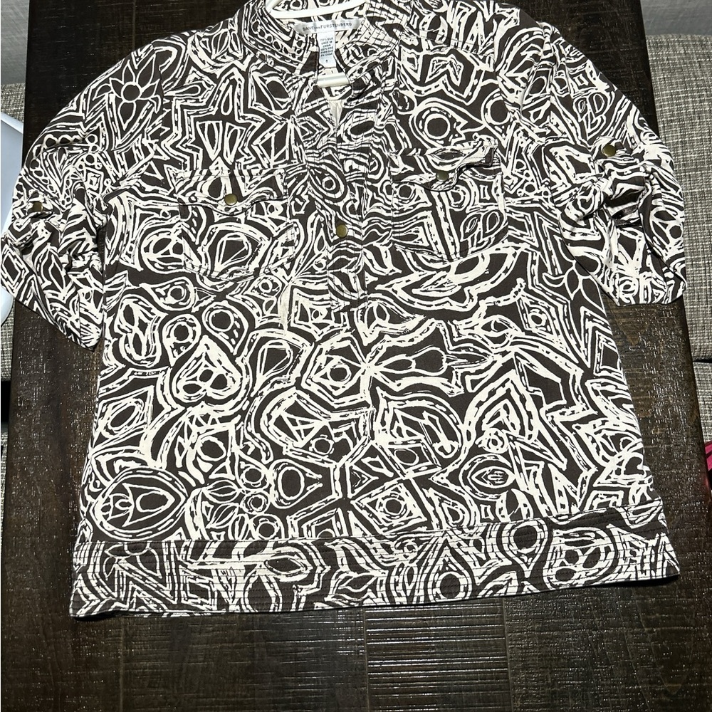 Diane Von Furstenberg Monochrome Geometric Blouse